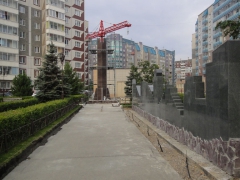 Завершаются работы по благоустройству сквера Строителей в Красноярске