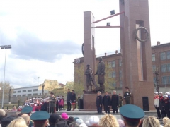 Мемориальный комплекс в честь 70-летия Победы открылся на правом берегу Красноярска